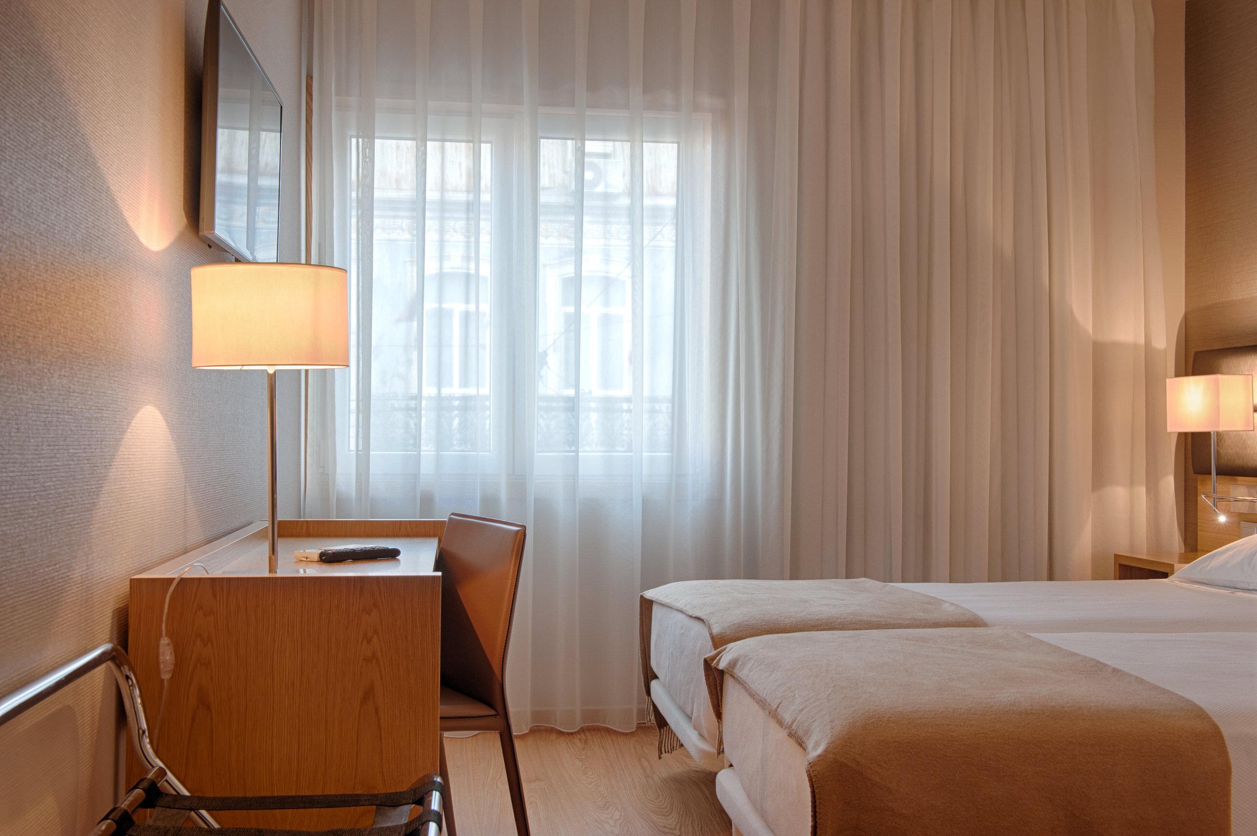 Hotel Oslo Coimbra Bagian luar foto