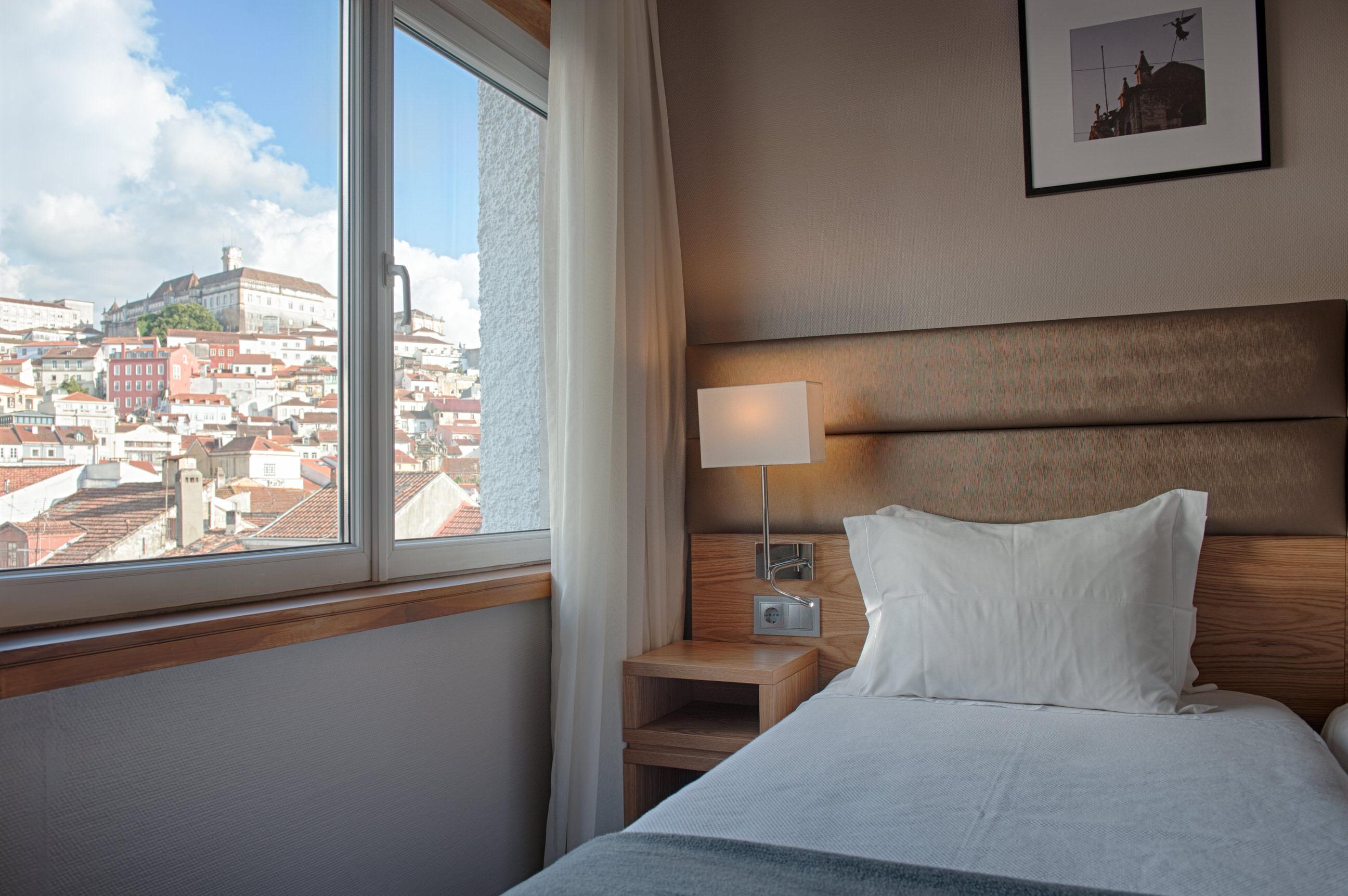Hotel Oslo Coimbra Bagian luar foto