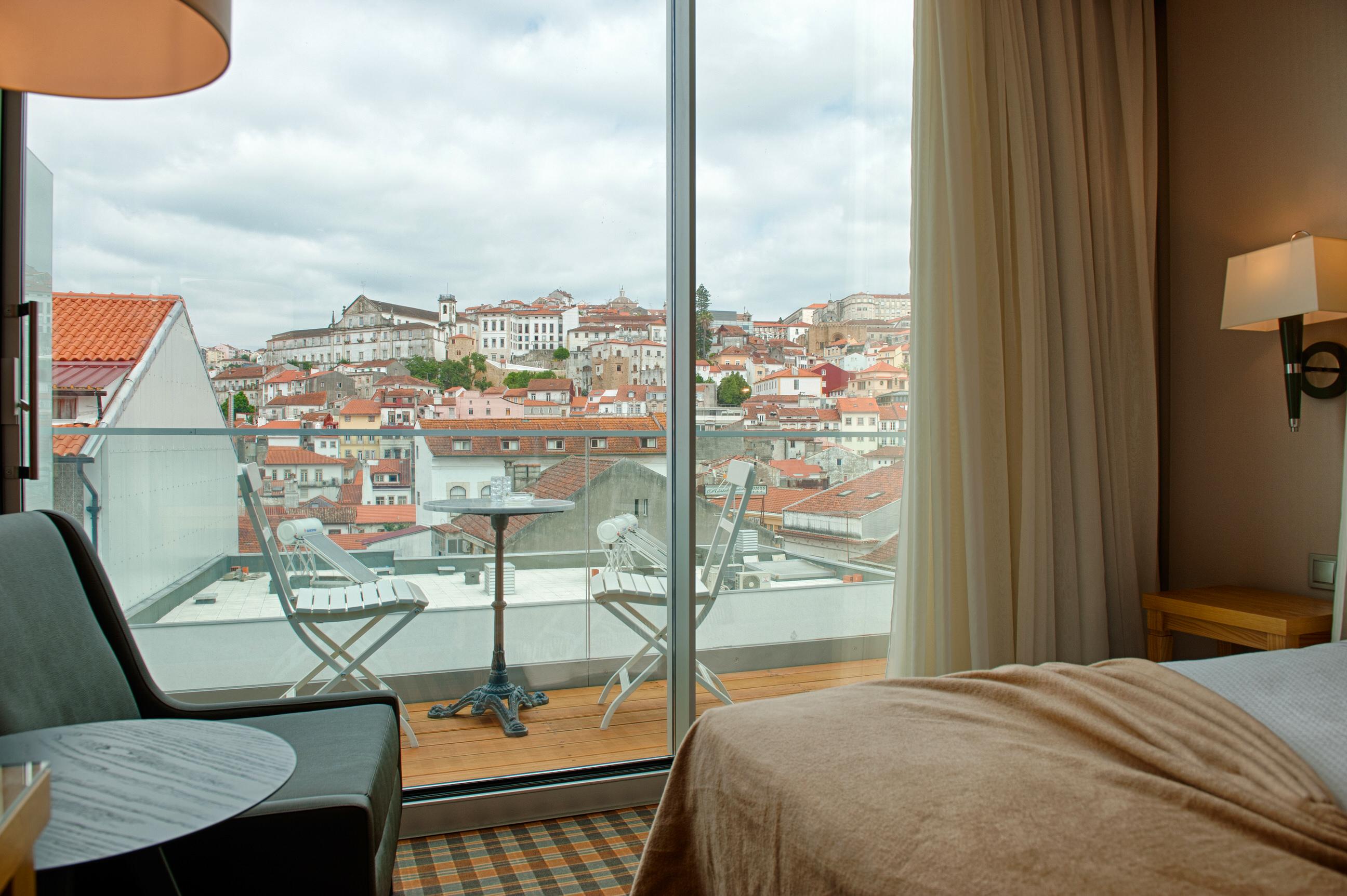 Hotel Oslo Coimbra Bagian luar foto