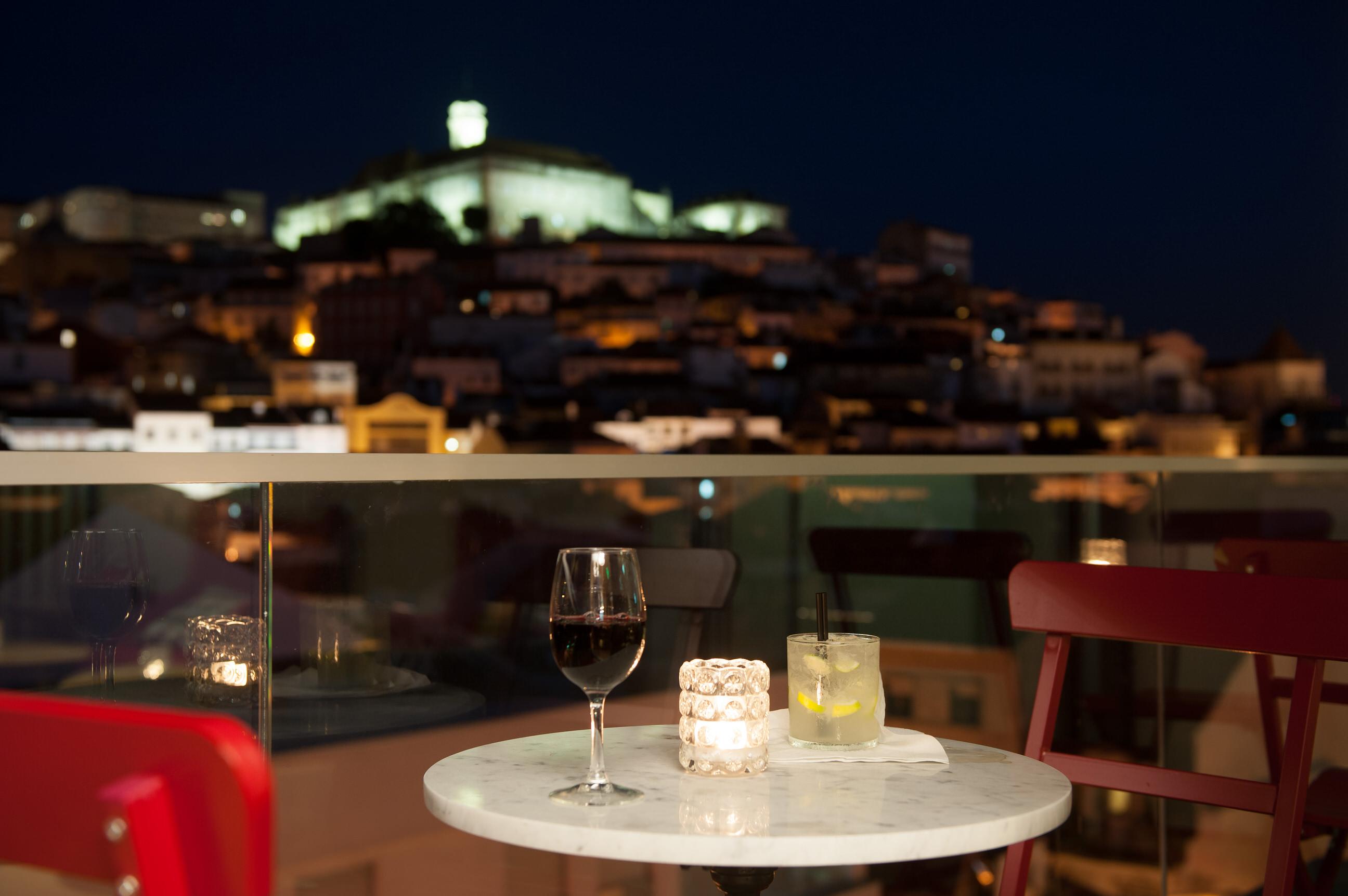 Hotel Oslo Coimbra Bagian luar foto