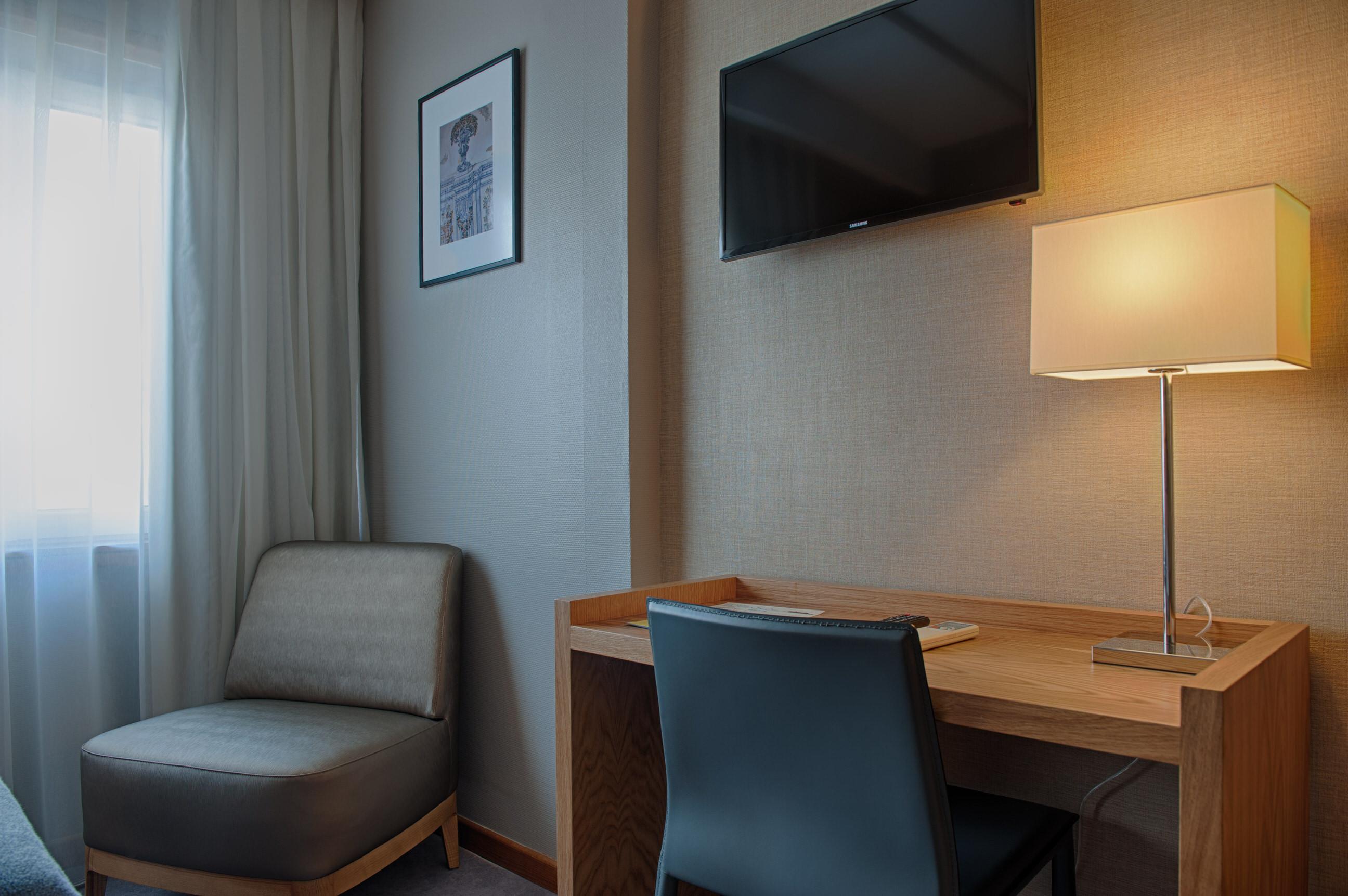 Hotel Oslo Coimbra Bagian luar foto